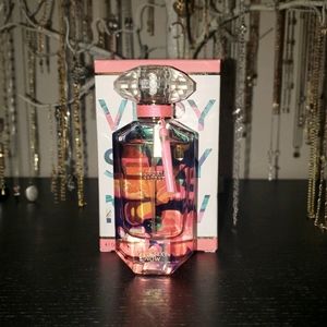 Victorias Secret very sexy now perfume